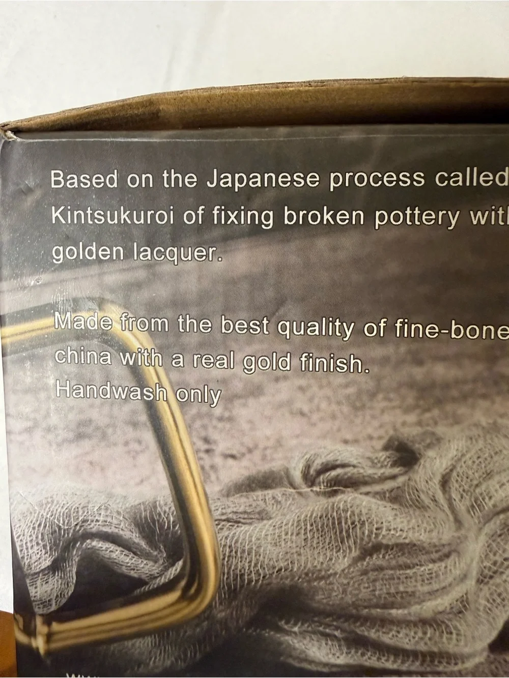 New Fine Bone China with Gold Mug with Acacia Lid and Accent Spoon New in Box